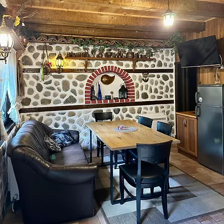 Къща за гости оазис 3*