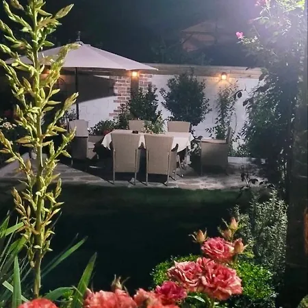 Guest house Oasis Dobrinishte