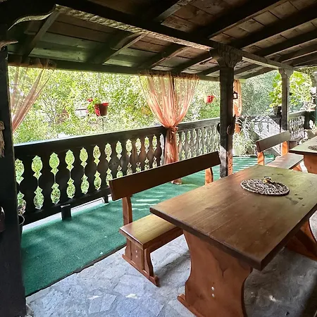 Guest house Oasis 3*