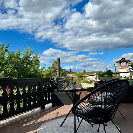 Къща за гости оазис 3*