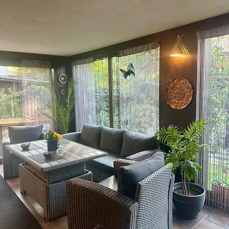 Oasis Guest house