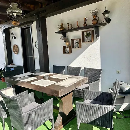 Къща за гости оазис Добринище