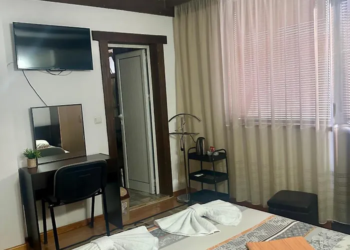 Oasis Pensiune Dobriniște